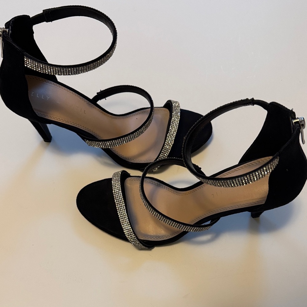Kelly & Katie Black and Silver Strappy Heels - Picture 5 of 6